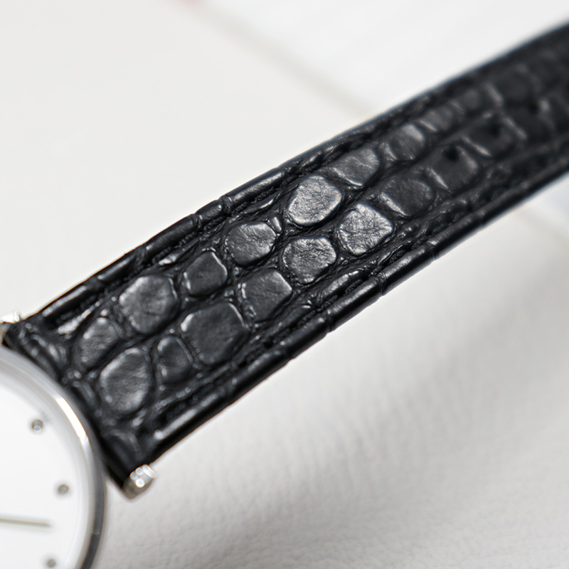 Ince timsah Hakiki deri kayış  - Cartier Watch Santos incelemesi ve fiyatı